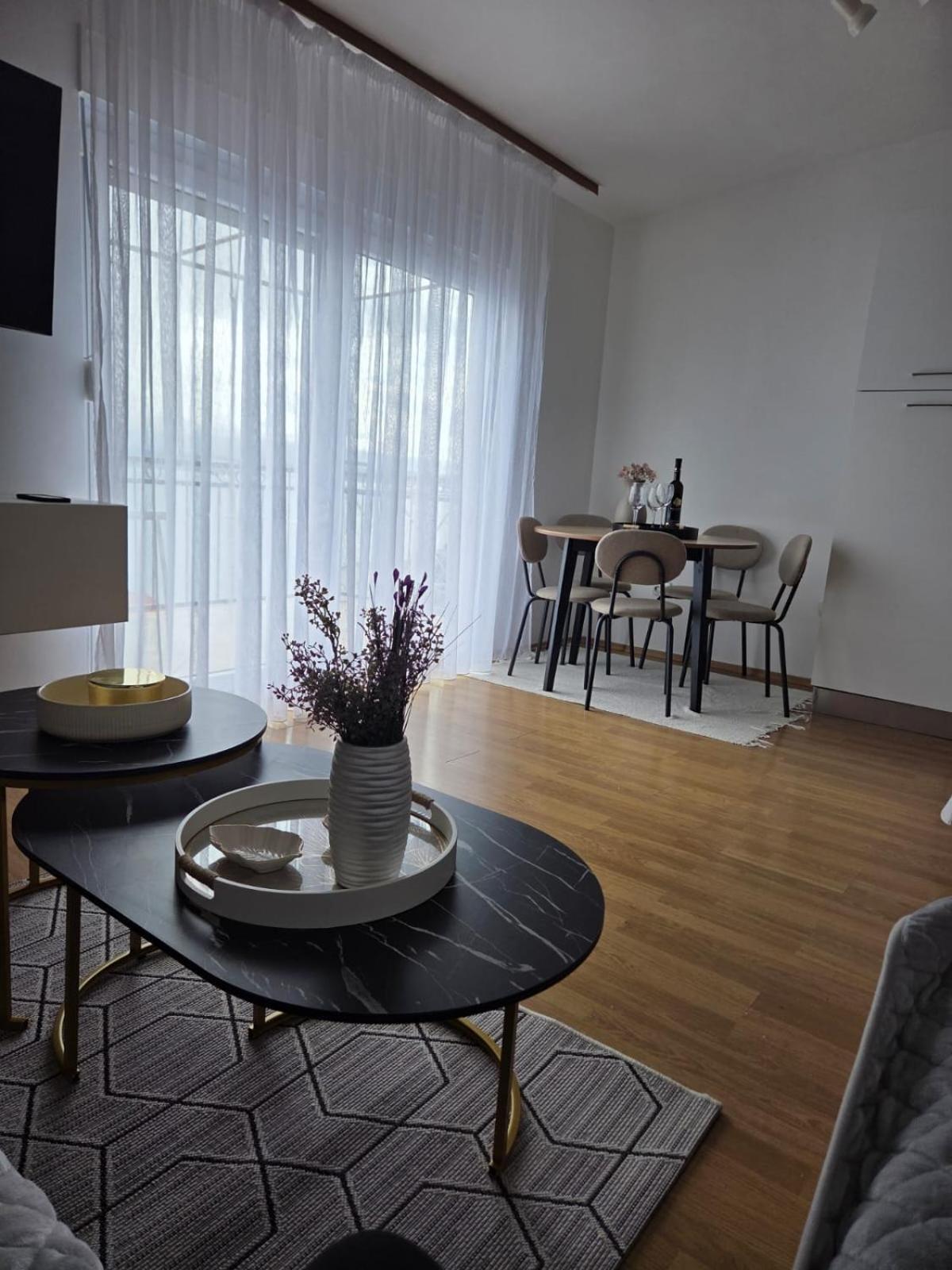 Apartment Marija Mimice